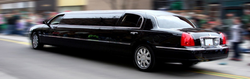 Advantages of Hiring Limo Services in Boston