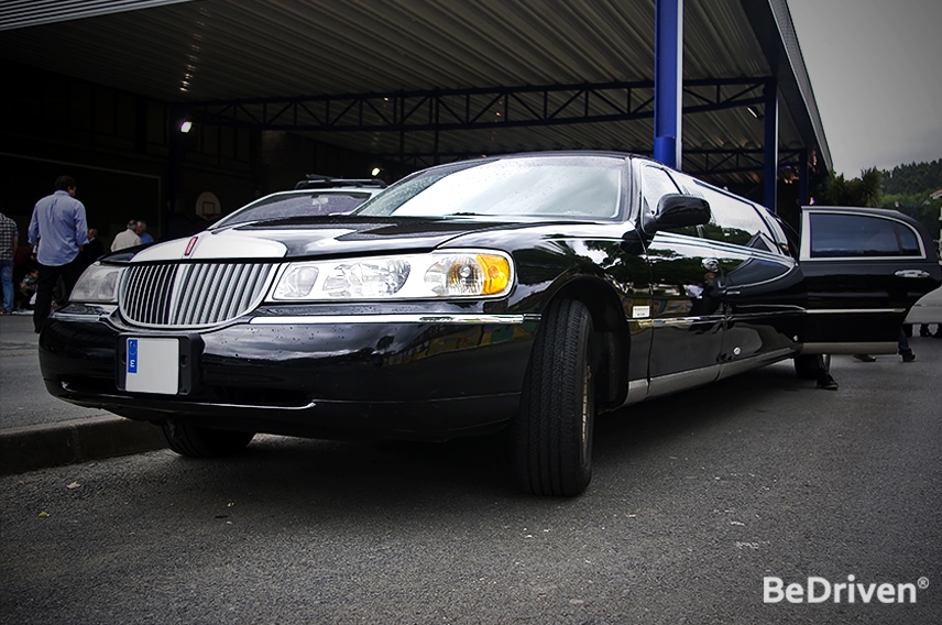 Choosing the Right One: Types of Limo Services